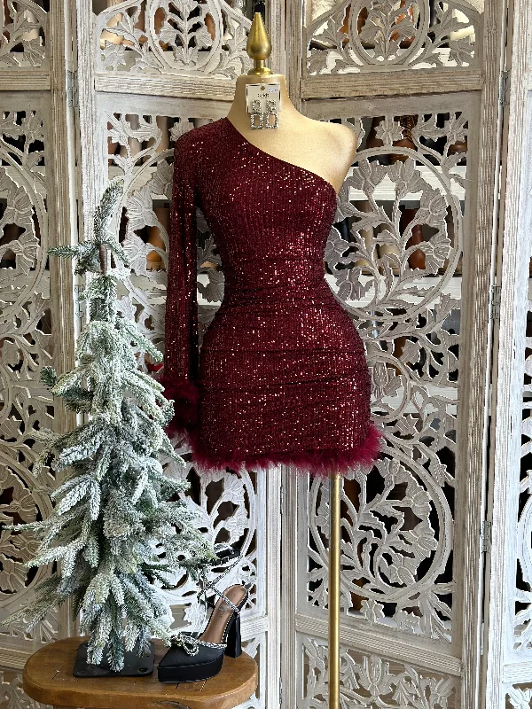Unlock Huge Savings Now!Burgundy Sequin Feathered Dress