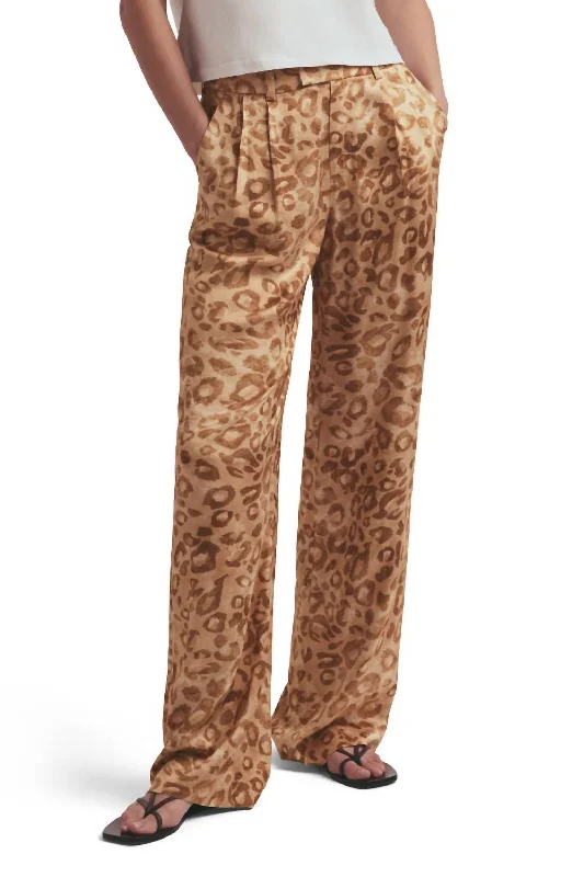 Time to Save Big!Low Favorite Pant In Leo Vibes