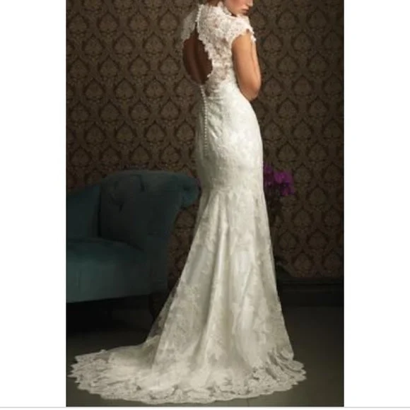 One Day Only – Huge Savings!Allure Bridals 8764