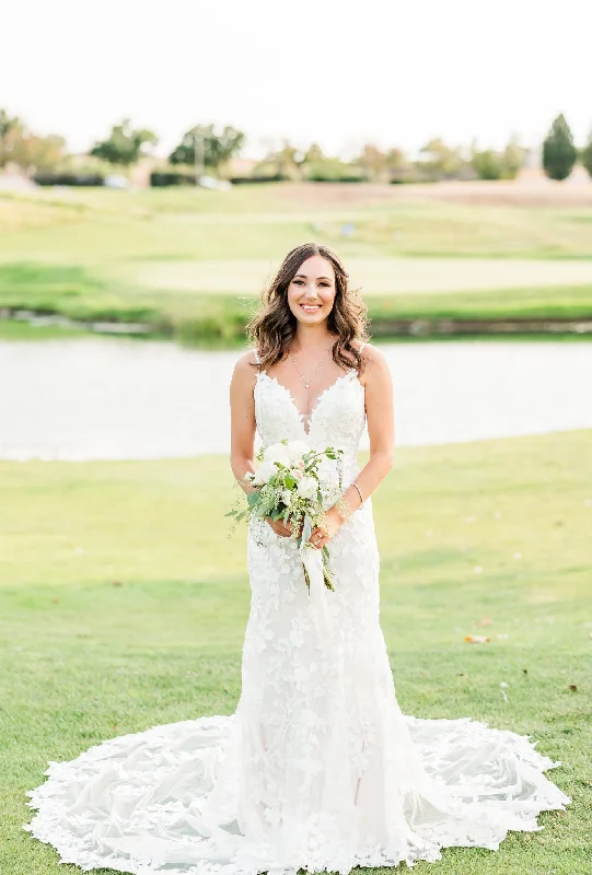 Limited-Time Price Drop!Allure Bridals 9716