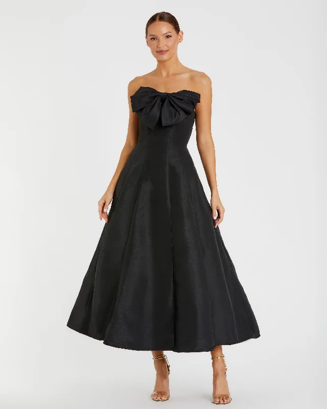 Your Shopping Spree Starts Here!Strapless A-Line Tea Length Statement Bow Dress